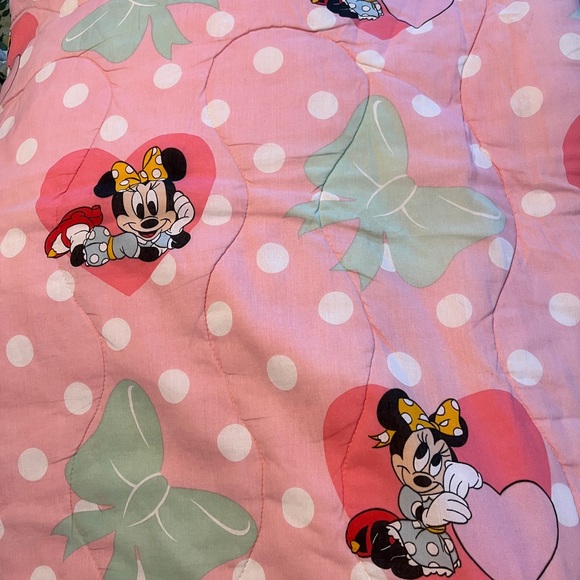VINTAGE JCPenney Pink and White Polka Dot Minnie Mouse Quilt - Picture 1 of 7
